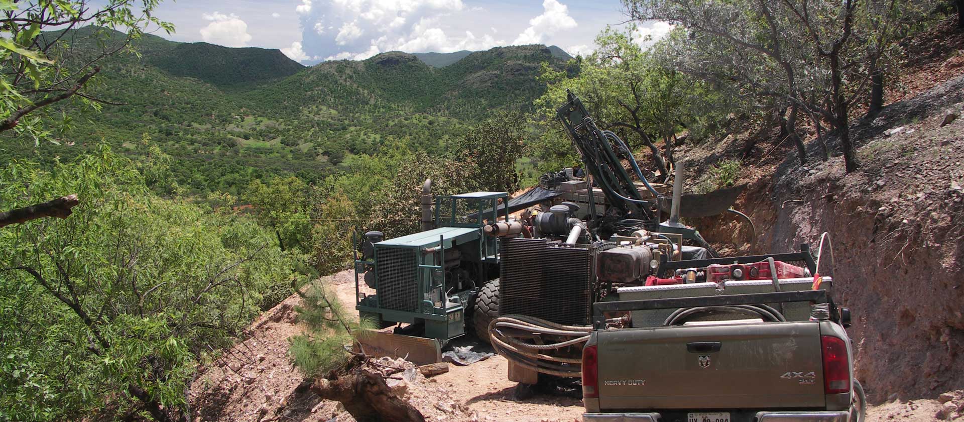 Minerals exploration core drilling rig